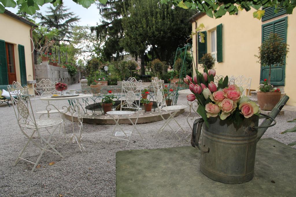 Residenza Dei Ricci Chiusi Exterior foto